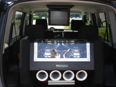 SCION - Image 10 of 31