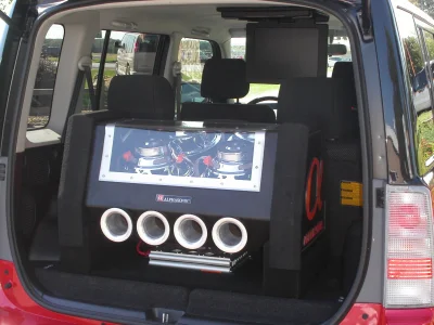 SCION - Image 11 of 31