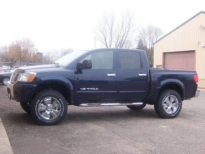 NISSIAN - Image 23 of 23