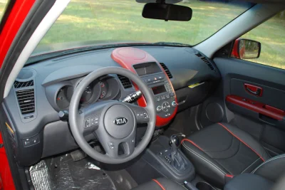 KIA SOUL - Image 8 of 48