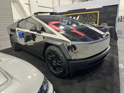 SEMA 2024 - Image 55 of 76