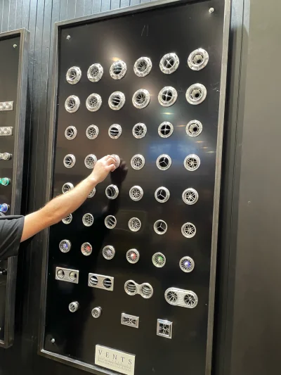 SEMA 2022 - Image 130 of 279