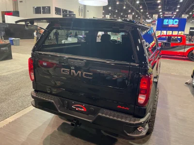 SEMA 2022 - Image 142 of 279