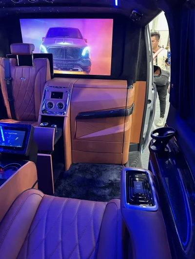 SEMA 2022 - Image 17 of 279