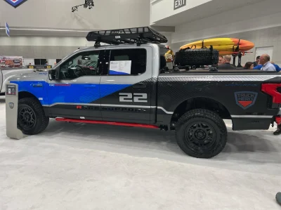 SEMA 2022 - Image 177 of 279