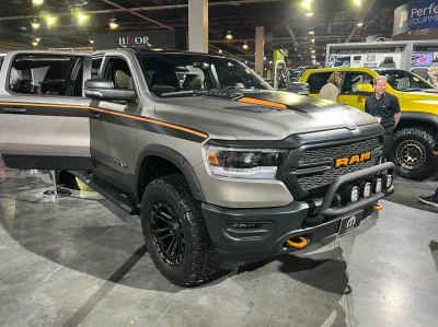 SEMA 2022 - Image 184 of 279