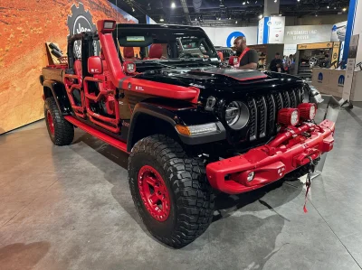 SEMA 2022 - Image 260 of 279