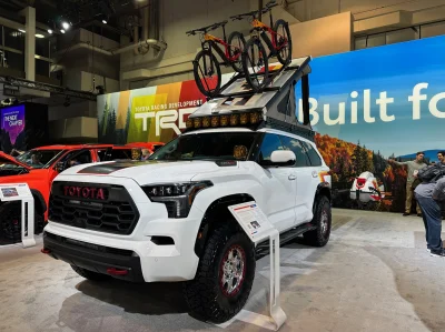 SEMA 2022 - Image 273 of 279