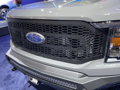 SEMA 2021 - Image 36 of 120