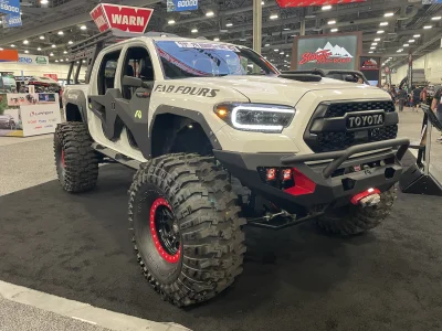 SEMA 2021 - Image 71 of 120