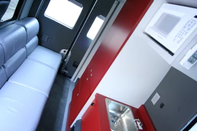 CAMPER TRAVELER - Image 11 of 32