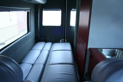 CAMPER TRAVELER - Image 13 of 32