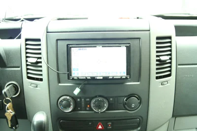 CAMPER TRAVELER - Image 23 of 32