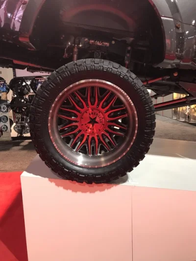 SEMA 2017 - Image 29 of 161