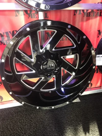 SEMA 2017 - Image 4 of 161