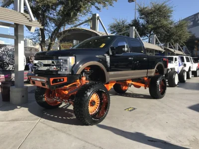 SEMA 2017 - Image 72 of 161