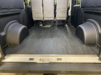 CREW VAN’S - Image 10 of 11