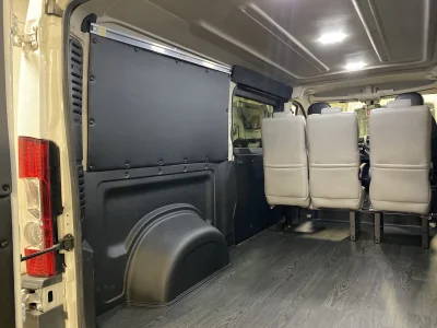 CREW VAN’S - Image 9 of 11