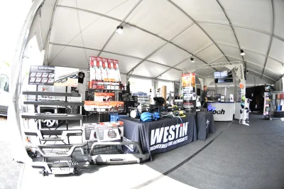 2023 MINNESOTA STATE FAIR - WALDOCH BOOTH - Image 139 of 747