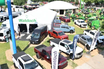 2023 MINNESOTA STATE FAIR - WALDOCH BOOTH - Image 251 of 747