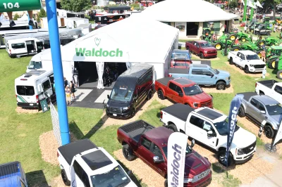 2023 MINNESOTA STATE FAIR - WALDOCH BOOTH - Image 253 of 747