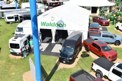 2023 MINNESOTA STATE FAIR - WALDOCH BOOTH - Image 256 of 747