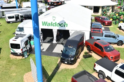 2023 MINNESOTA STATE FAIR - WALDOCH BOOTH - Image 257 of 747