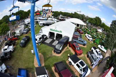 2023 MINNESOTA STATE FAIR - WALDOCH BOOTH - Image 317 of 747