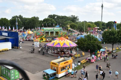 2023 MINNESOTA STATE FAIR - WALDOCH BOOTH - Image 354 of 747