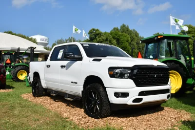 2023 MINNESOTA STATE FAIR - WALDOCH BOOTH - Image 368 of 747