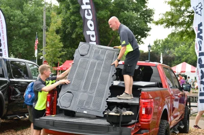 2023 MINNESOTA STATE FAIR - WALDOCH BOOTH - Image 37 of 747