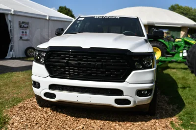 2023 MINNESOTA STATE FAIR - WALDOCH BOOTH - Image 370 of 747
