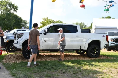 2023 MINNESOTA STATE FAIR - WALDOCH BOOTH - Image 382 of 747
