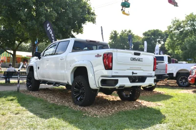 2023 MINNESOTA STATE FAIR - WALDOCH BOOTH - Image 392 of 747