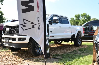 2023 MINNESOTA STATE FAIR - WALDOCH BOOTH - Image 395 of 747