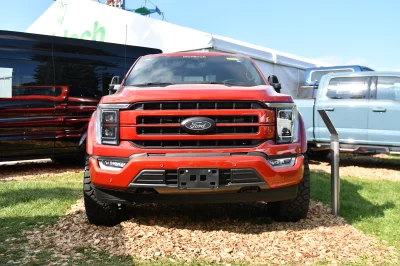 2023 MINNESOTA STATE FAIR - WALDOCH BOOTH - Image 400 of 747