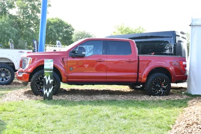2023 MINNESOTA STATE FAIR - WALDOCH BOOTH - Image 403 of 747