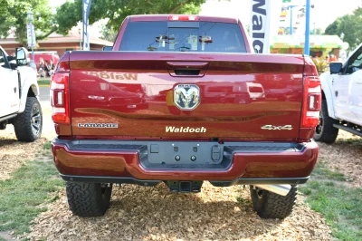 2023 MINNESOTA STATE FAIR - WALDOCH BOOTH - Image 438 of 747