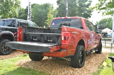 2023 MINNESOTA STATE FAIR - WALDOCH BOOTH - Image 528 of 747