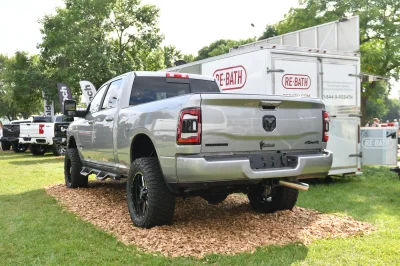 2023 MINNESOTA STATE FAIR - WALDOCH BOOTH - Image 544 of 747