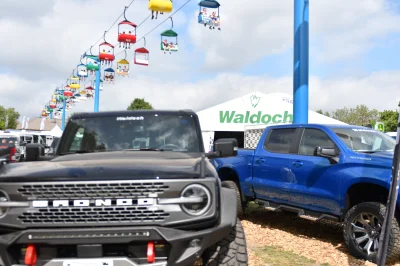 2023 MINNESOTA STATE FAIR - WALDOCH BOOTH - Image 57 of 747