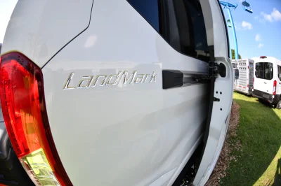 2023 MINNESOTA STATE FAIR - WALDOCH BOOTH - Image 598 of 747