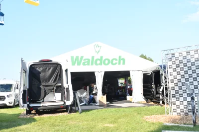 2023 MINNESOTA STATE FAIR - WALDOCH BOOTH - Image 629 of 747