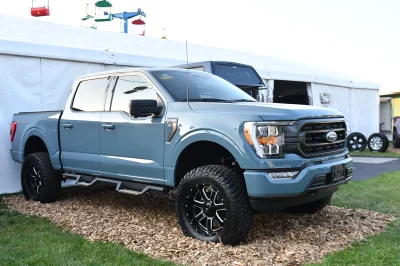 2023 MINNESOTA STATE FAIR - WALDOCH BOOTH - Image 719 of 747