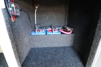 LIGHT CAMPER - Image 26 of 56