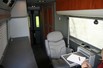 OFFICE TRAVELER - Image 24 of 42