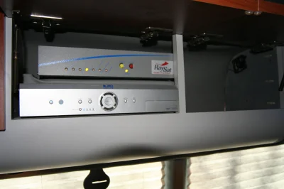 OFFICE TRAVELER - Image 6 of 42