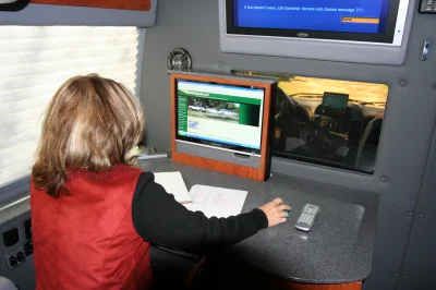 OFFICE TRAVELER - Image 7 of 42