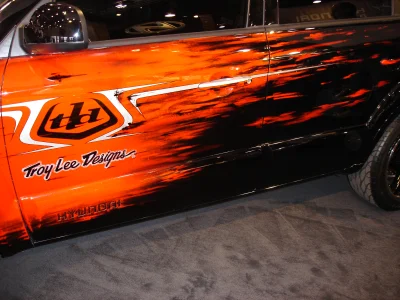 SEMA 2005 - Image 13 of 276