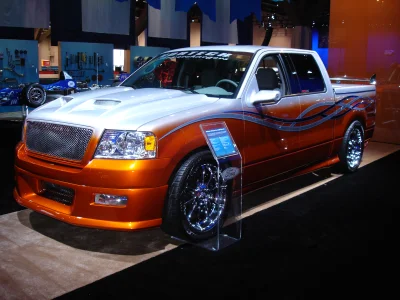 SEMA 2004 - Image 114 of 151